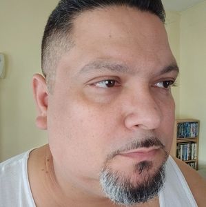 Meet your Posher, Raul